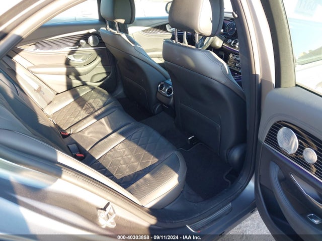WDDZF4JB0HA121877 Mercedes-Benz E 300