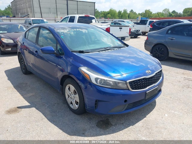 2018 3KPFL4A75JE179097 main image