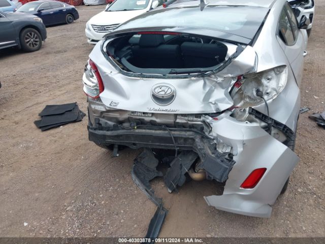 KMHTC6AD3EU204411 Hyundai Veloster Base W/black