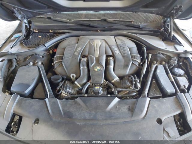 WBA7F0C34HGM22260 BMW 750i