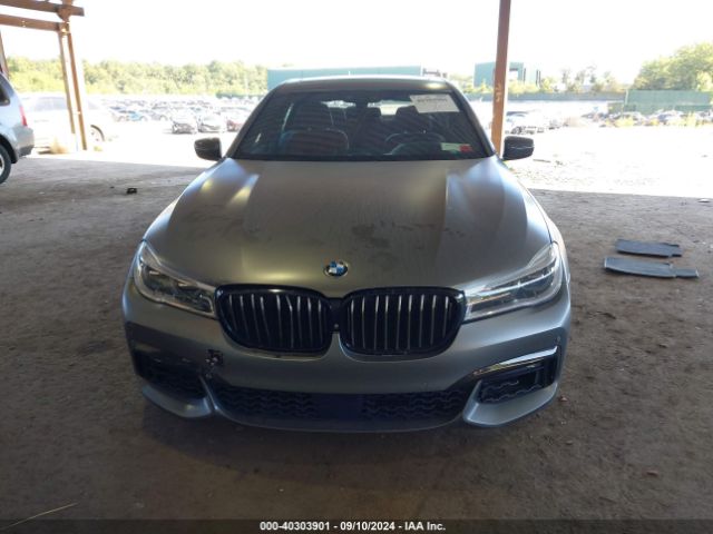 WBA7F0C34HGM22260 BMW 750i