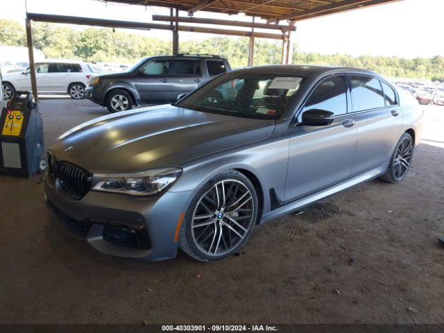 WBA7F0C34HGM22260 BMW 750i