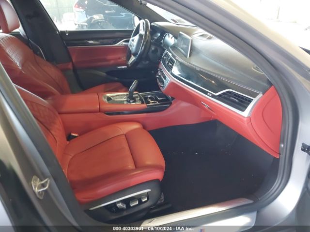 WBA7F0C34HGM22260 BMW 750i