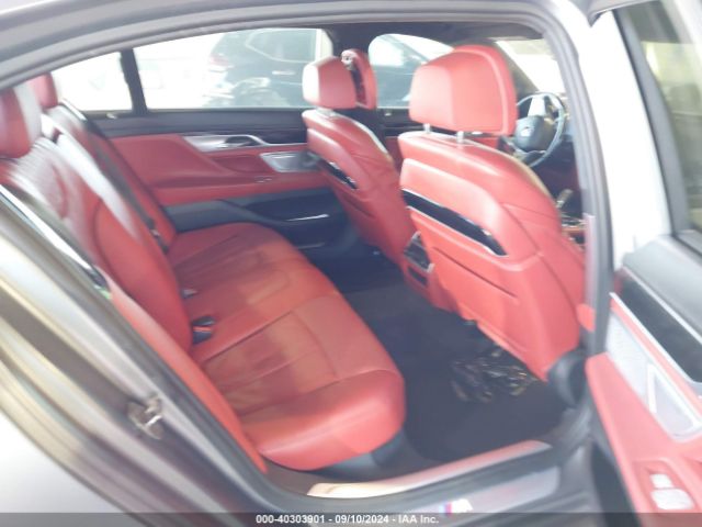 WBA7F0C34HGM22260 BMW 750i