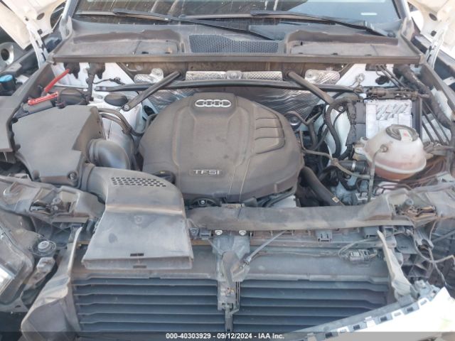 WA1ANAFY8J2133050 Audi Q5 2.0t Premium/2.0t Tech Premium