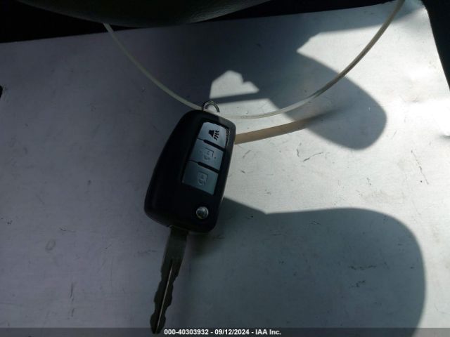JN1BJ1CP9KW526733 Nissan Rogue Sport S