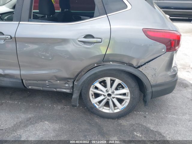 JN1BJ1CP9KW526733 Nissan Rogue Sport S