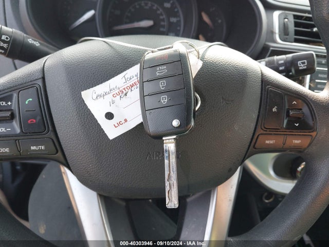 KIA RIO LX 2016 KNADM5A38G6676521 Image 11