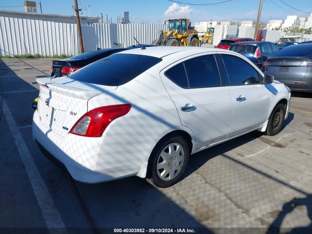 Nissan Versa 1.6 Sv 2015 3N1CN7AP5FL950310 Image 4