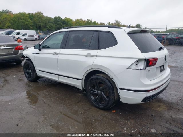 3VVCB7AX8PM117166 Volkswagen Tiguan 2.0t Se R-line Black