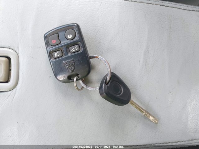 2005 JAGUAR XK8 SAJDA42C852A43496 Photo 10