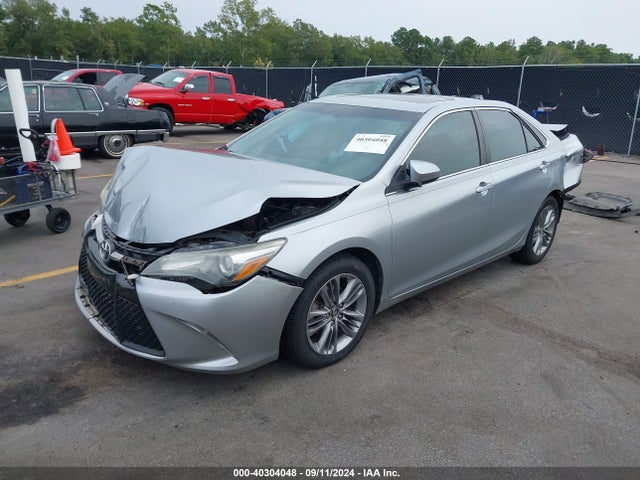 Toyota CAMRY SE 2015 4T1BF1FK6FU024466 Image 2
