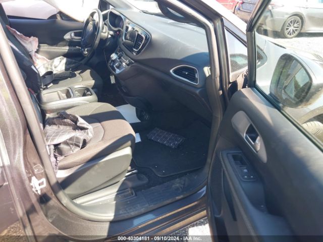 2C4RC1FG7LR258678 Chrysler Pacifica Touring