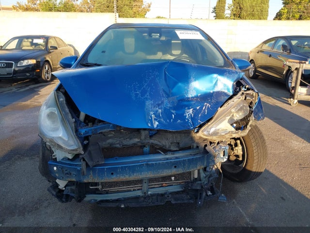 JTDKDTB34H1593633 Toyota Prius C One