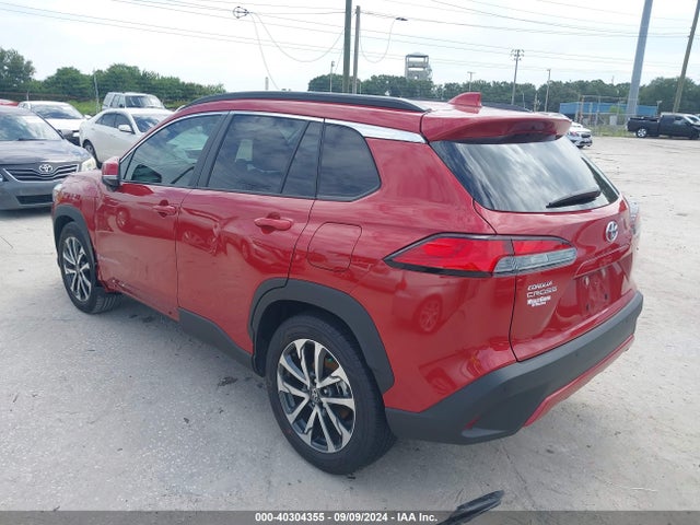 Toyota Corolla Cross Xle 2023 7MUDAAAG9PV045676 Image 3