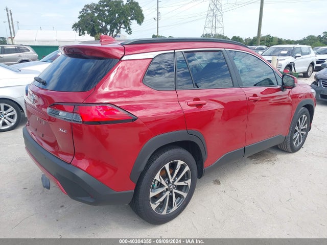 Toyota Corolla Cross Xle 2023 7MUDAAAG9PV045676 Image 4