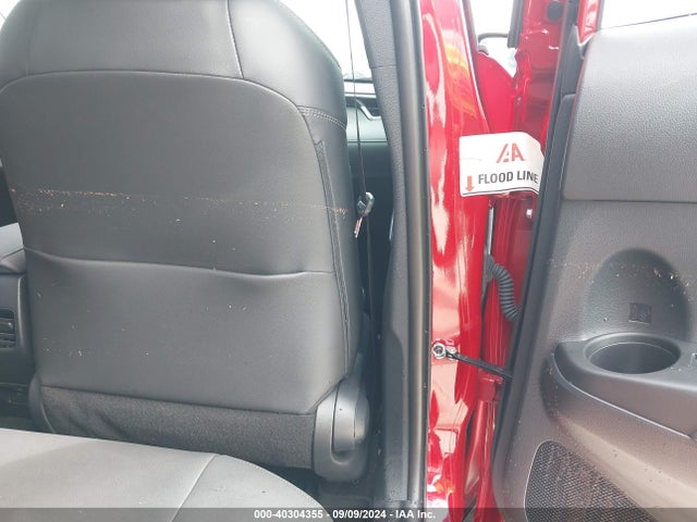 Toyota Corolla Cross Xle 2023 7MUDAAAG9PV045676 Image 6