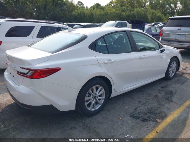 Toyota CAMRY LE 2025 4T1DAACK3SU514983 Image 4