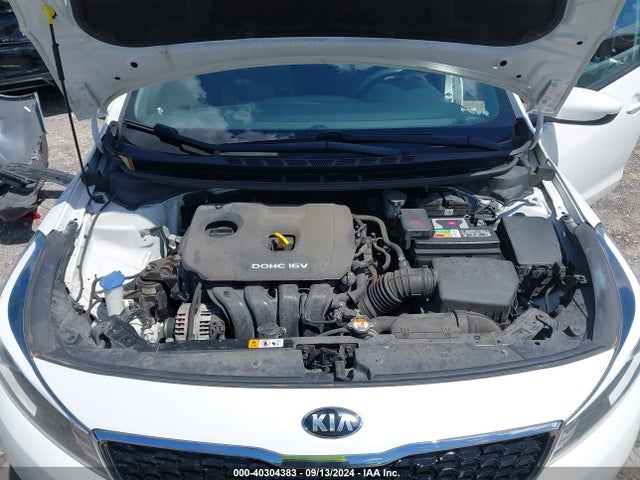 KIA FORTE LX 2018 3KPFL4A70JE257883 Image 10