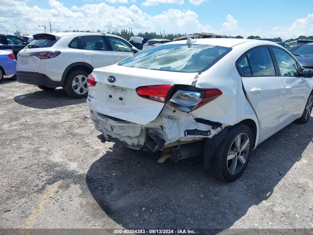 KIA FORTE LX 2018 3KPFL4A70JE257883 Image 19