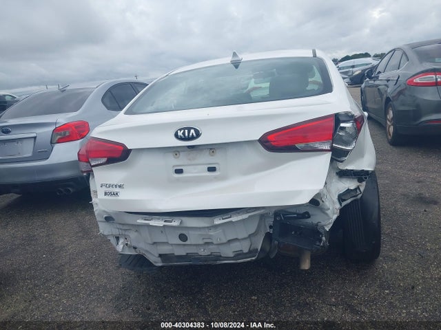 KIA FORTE LX 2018 3KPFL4A70JE257883 Image 6