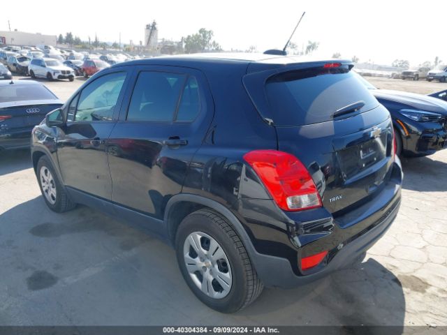 3GNCJKSB5JL207130 Chevrolet TRAX LS