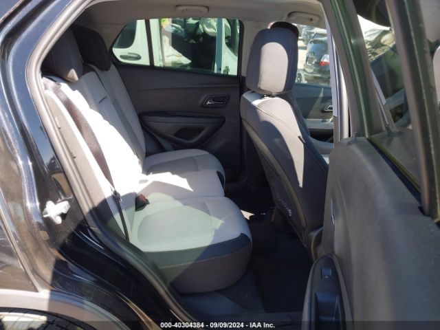 3GNCJKSB5JL207130 Chevrolet TRAX LS