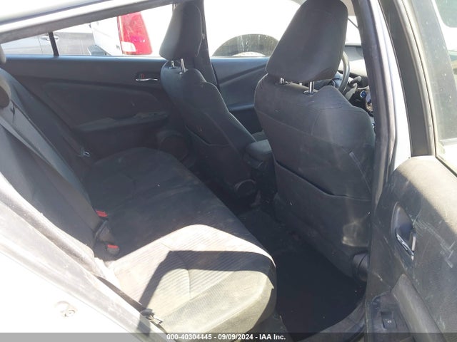 Toyota Prius Two 2016 JTDKBRFU6G3008307 Image 8