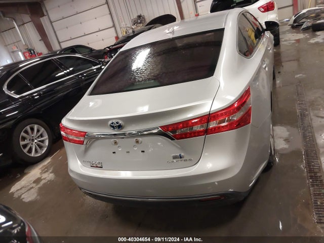 Toyota Avalon Hybrid Limited 2014 4T1BD1EB5EU024688 Image 17