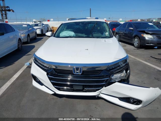 1HGCV3F91NA024915 Honda Accord Hybrid Touring