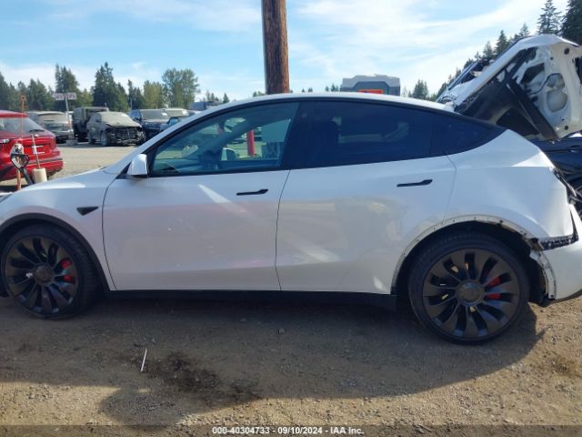 7SAYGDEF8NF552926 Tesla Model Y Performance Dual Motor All-wheel Drive
