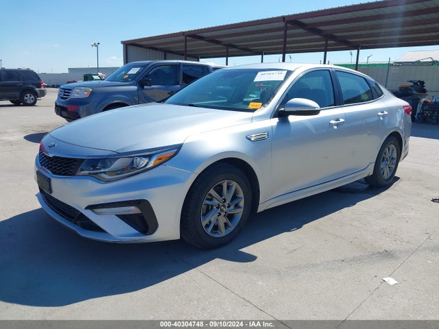 KIA Optima Lx 2019 5XXGT4L36KG323019 Image 2