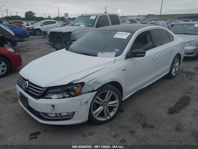 1VWBT7A35FC040340 Volkswagen Passat 1.8t Sport