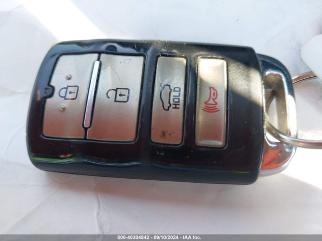 KNALN4D72F5171029 KIA Cadenza Premium
