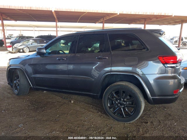 1C4RJEAG8MC890071 Jeep Grand Cherokee Laredo X 4x2