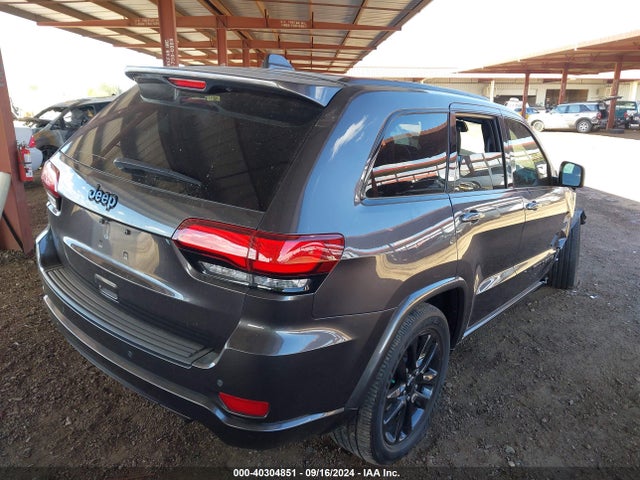 1C4RJEAG8MC890071 Jeep Grand Cherokee Laredo X 4x2