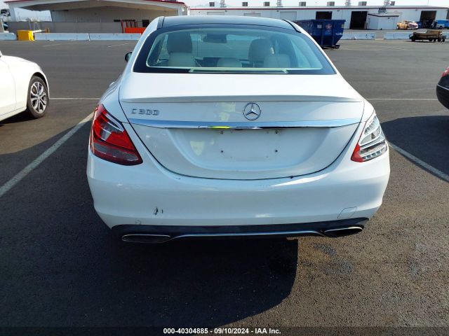 55SWF4JB5GU100542 Mercedes-Benz C 300 Luxury/sport