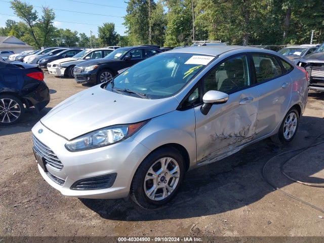 Ford FIESTA SE 2014 3FADP4BJ9EM174072 Image 2