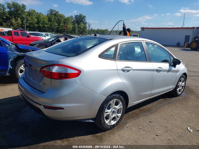 Ford FIESTA SE 2014 3FADP4BJ9EM174072 Image 4