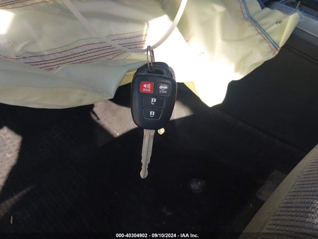 Toyota Corolla S Plus 2016 5YFBURHE7GP475629 Image 11