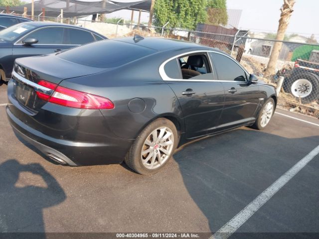 SAJWA0FSXFPU75107 Jaguar Xf 2.0t Premium