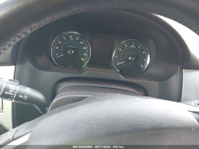 SAJWA0FSXFPU75107 Jaguar Xf 2.0t Premium