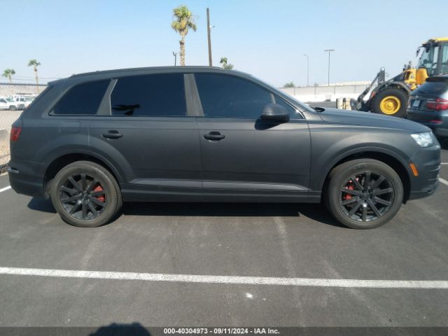 WA1LAAF73HD047817 Audi Q7 3.0t Premium