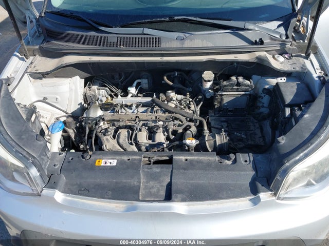 KIA Soul 2014 KNDJN2A2XE7704089 Image 10