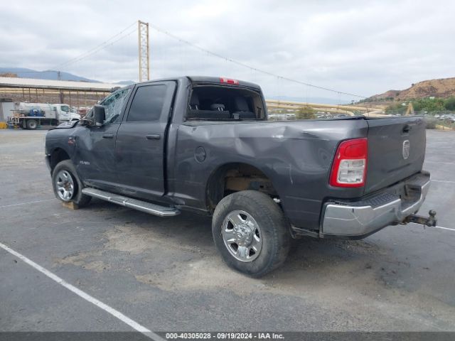 3C6UR5DL2LG117322 RAM 2500