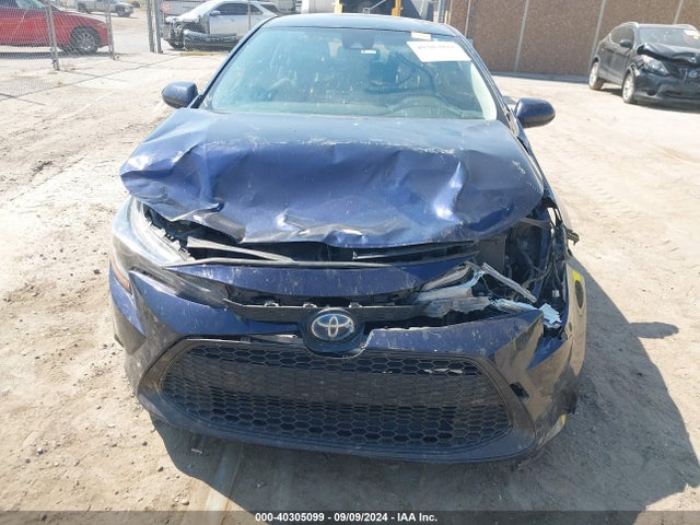 Toyota Corolla Hybrid Le 2021 JTDEAMDE2MJ003272 Image 12