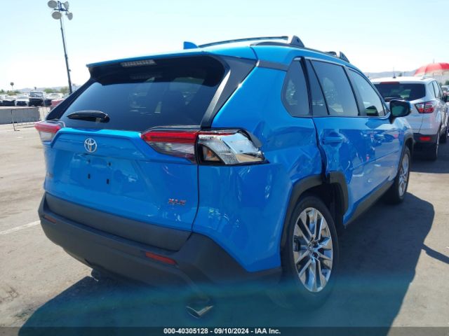 2T3C1RFV2KW051614 Toyota Rav4 Xle Premium