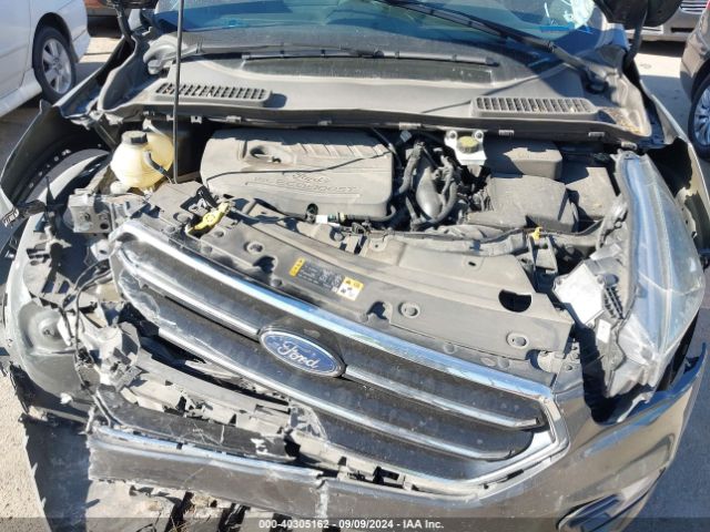 1FMCU0GD0HUE63301 Ford ESCAPE SE