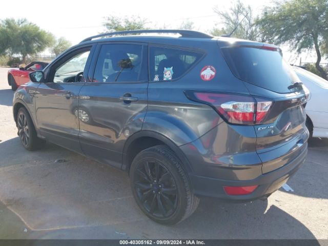 1FMCU0GD0HUE63301 Ford ESCAPE SE