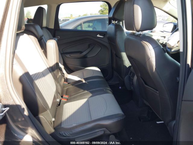 1FMCU0GD0HUE63301 Ford ESCAPE SE